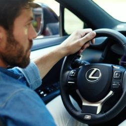 Цены на Lexus временно заморожены из-за COVID-19