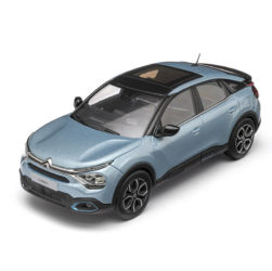 Сколько стоят модельки Citroen: компания начала продажи C4 и E-C4 в масштабе 1/64 и 1/43