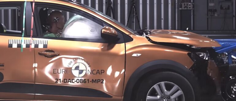 В Европе раскритиковали Euro NCAP за две звезды безопасности Logan и Sandero