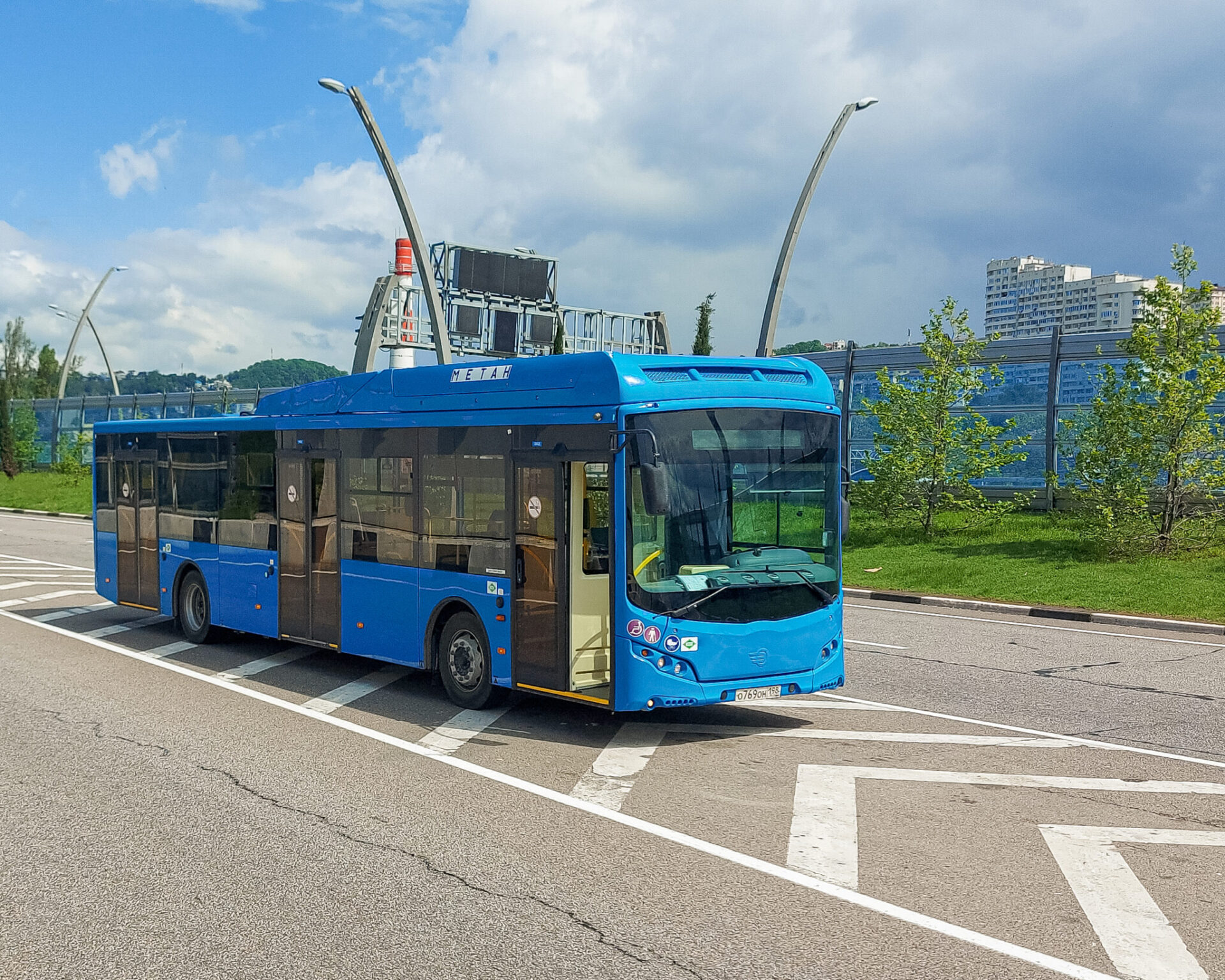 Новые газовые российские автобусы Volgabus 5270G2 тестируют на горных серпантинах