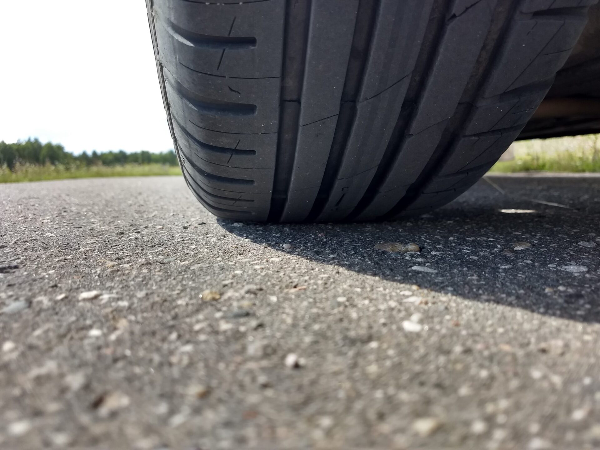 Эксперты «За рулем» посоветовали водителям в РФ отключать систему ESP для выезда из сугробов
