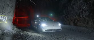 Электромобиль Porsche Taycan Cross Turismo установил мировой рекорд скорости подъема в гору
