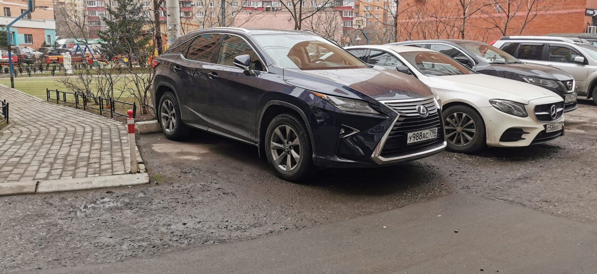 Модели Lexus вошли в 10 японских автомобилей, которые оказались не нужны гражданам в РФ