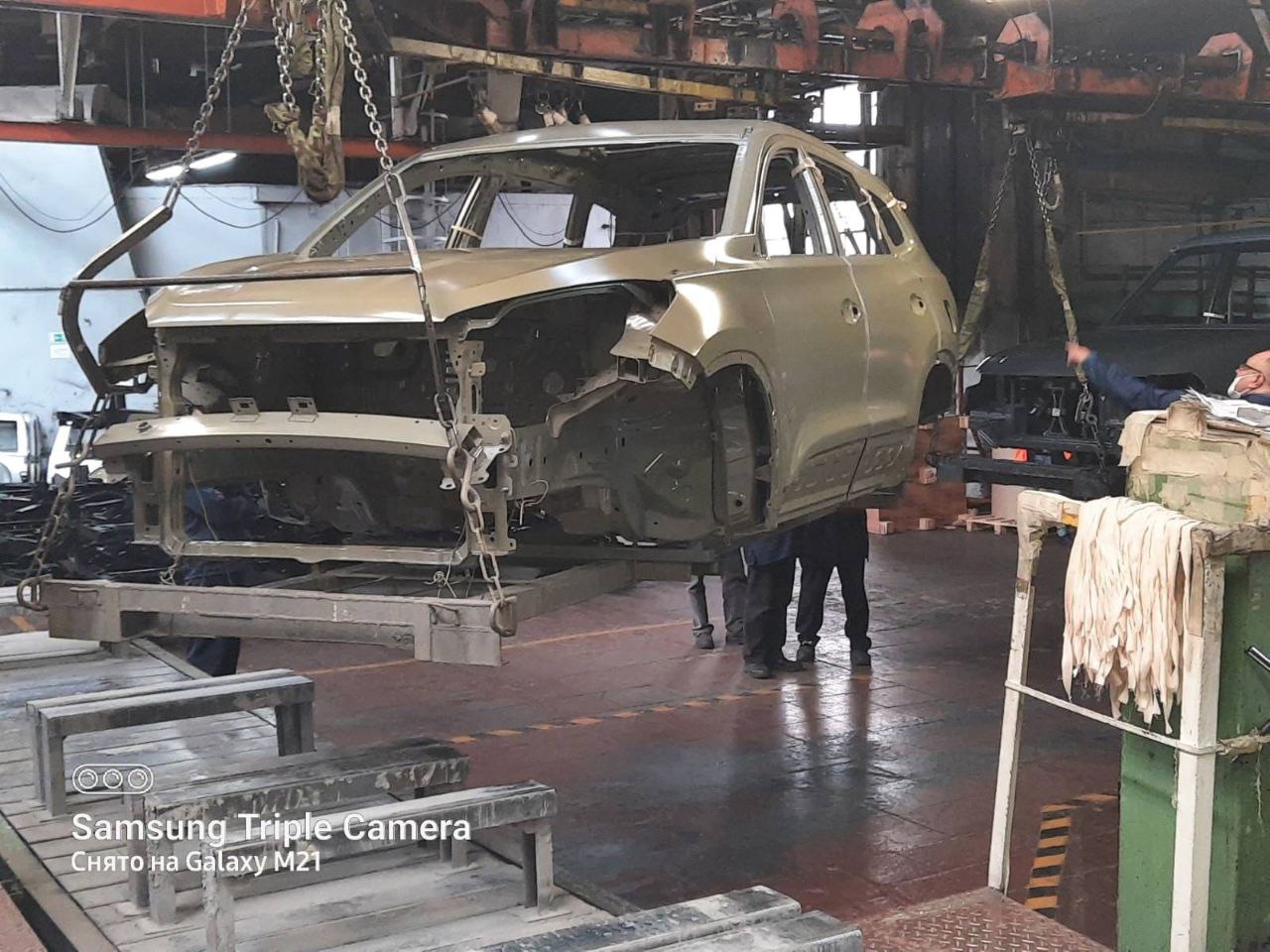 Автозавод УАЗ может начать серийное производство кроссовера Chery Tiggo 8 в РФ в 2022 году