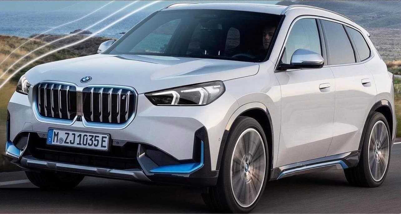 Новый BMW X1 и электрический BMW iX1 рассекречены до премьеры в 2022 году