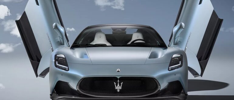 Компания Maserati представила открытый спорткар MC20 Cielo
