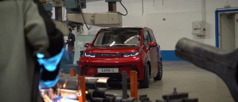 Гражданам в РФ напомнили о первом видео с новым российским электромобилем КАМА-1