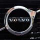 Компания Volvo попала в скандал из-за украденной музыки в своей рекламе в Китае