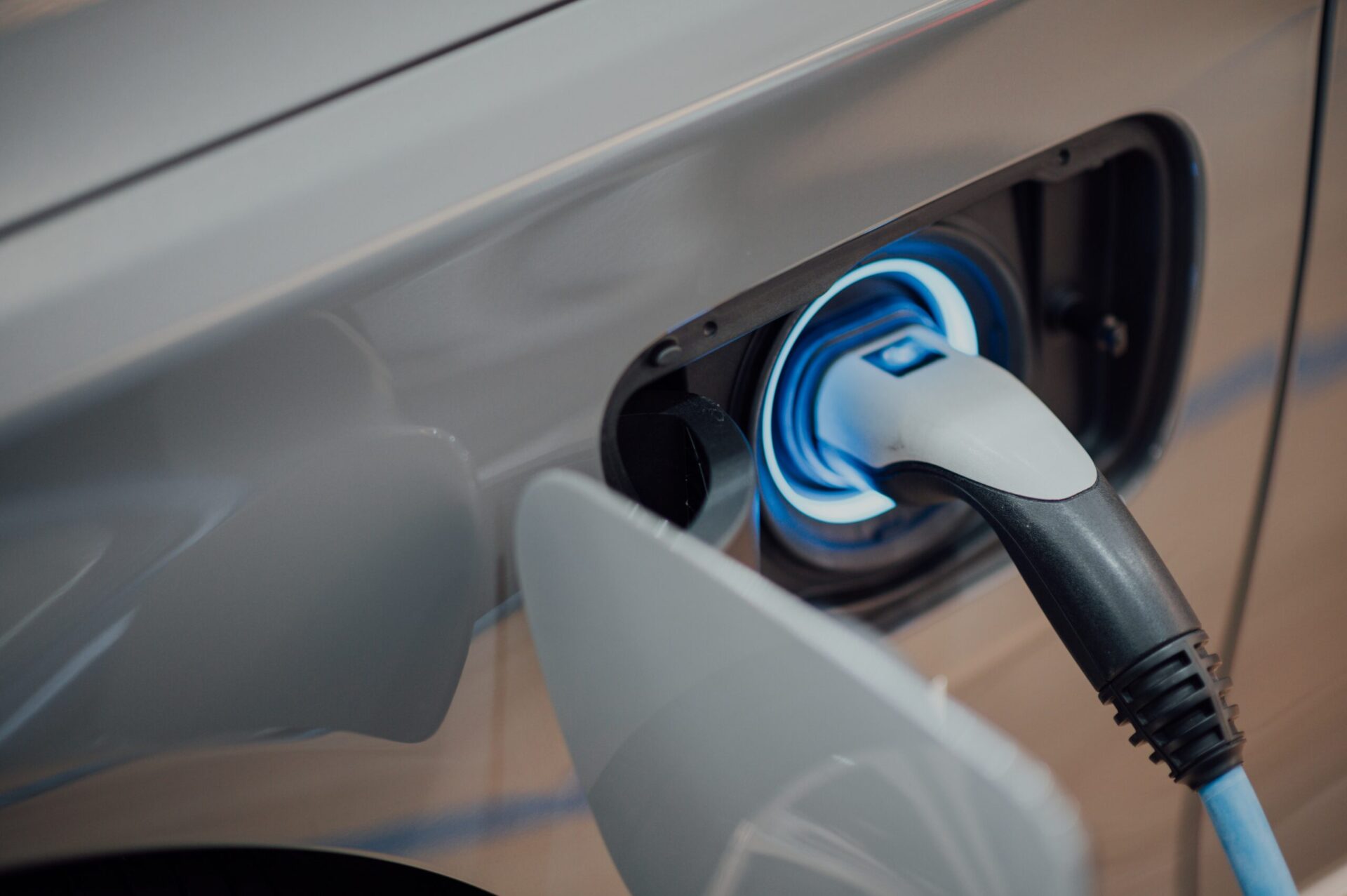 В Саудовской Аравии создадут первый автобренд Seer по производству электромобилей к 2025 году