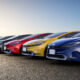 Компания Toyota начала продажи гибридной автомашины Toyota Prius нового поколения в Японии
