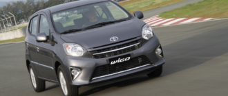 На рынке России начались продажи хэтчбеков Toyota Wigo 2022 года выпуска за 1,5 млн рублей