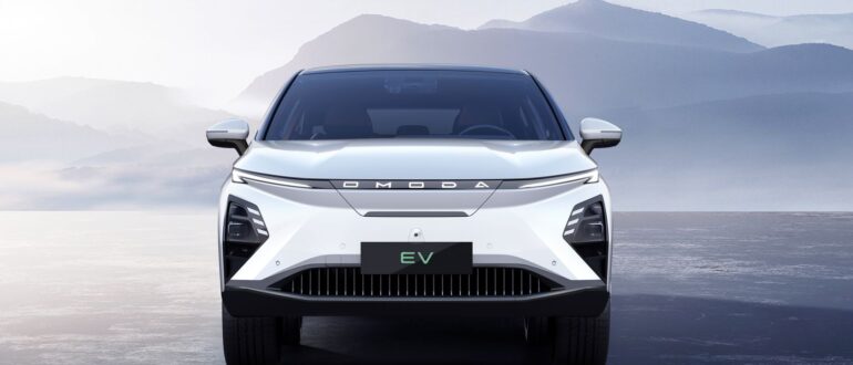 Продажи кроссоверов Omoda C5 EV в России начнутся в четвертом квартале 2023 года