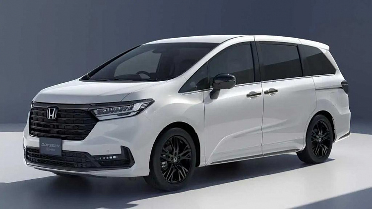 Обновленная Honda Odyssey пришла на рынок в России