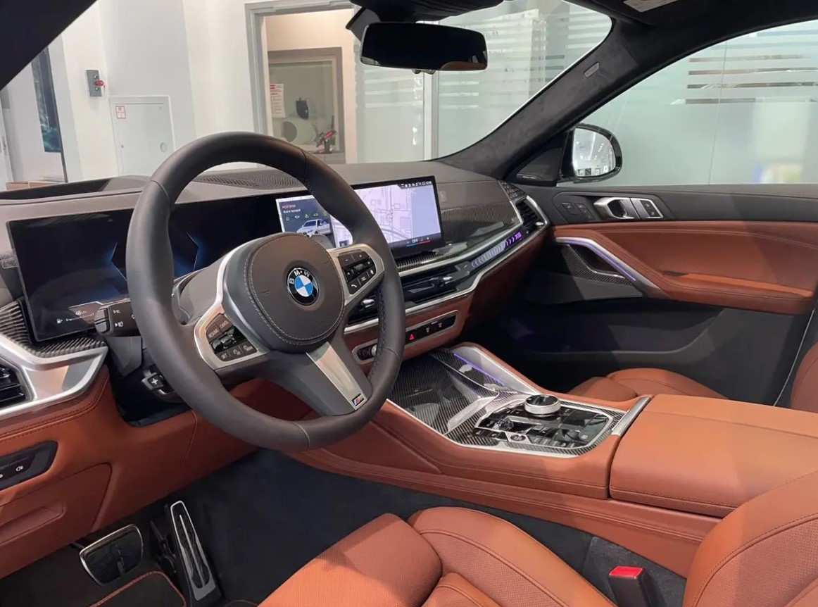 В России появился новый BMW X6 2023 года выпуска
