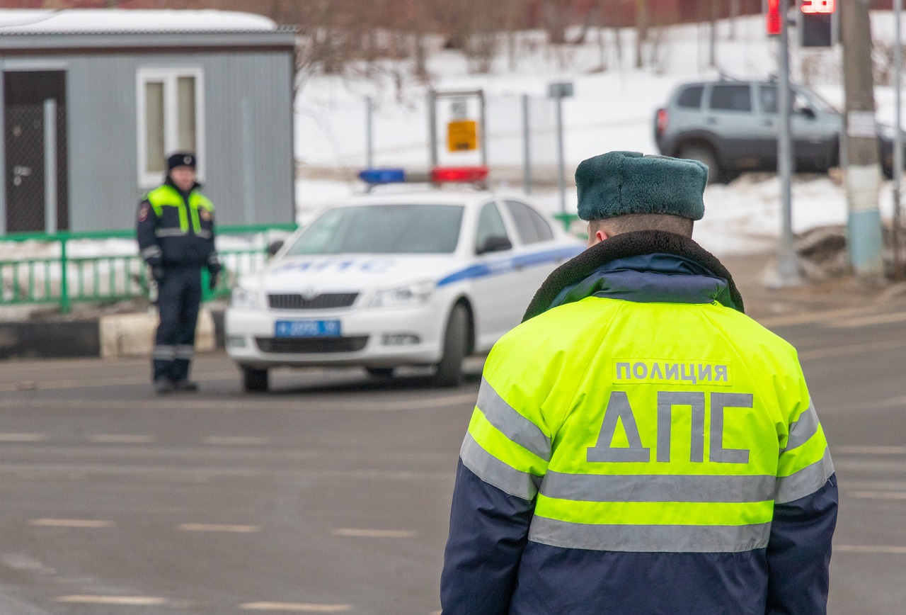 ГИБДД может изъять автомобиль с неправильным СБКТС прямо на дороге