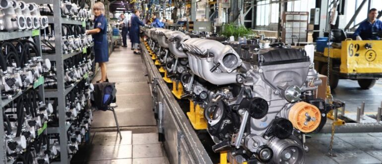 В России возобновлено производство битопливного двигателя V8