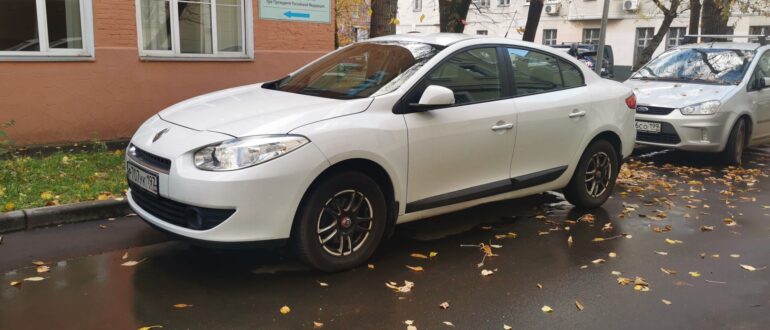 Илья Парфенов нашел 5 автомашин с пробегом на рынке РФ за 300 тыс. рублей