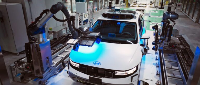 На заводе Hyundai в Петербурге началась сборка моделей Rio и Solaris