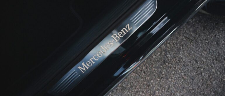 В Барнауле за 6 млн рублей продают Mercedes мощностью 333 «лошади»