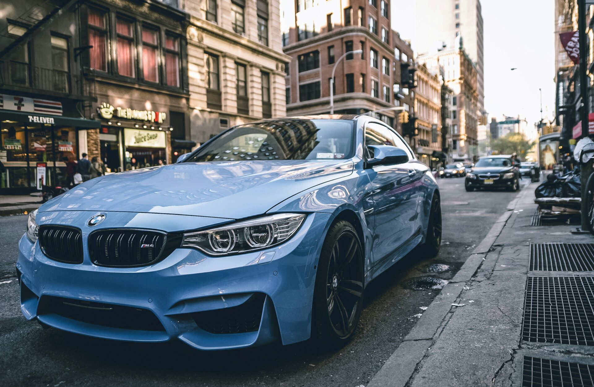 BMW объявили о конце эры автомобилей с механическими коробками