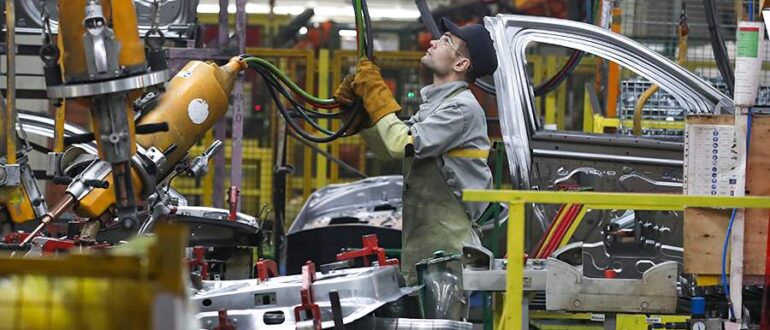«АвтоВАЗ» запустил производство Lada Granta в Азербайджане