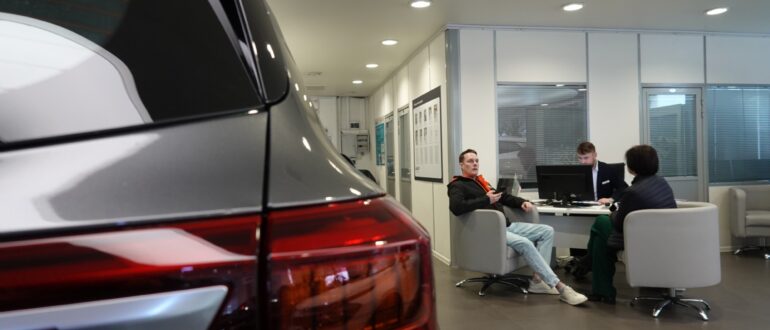 «Ъ»: продажи новых автомобилей в Петербурге выросли на 77,5% за первый квартал