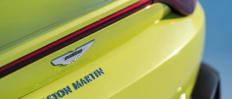 Aston Martin заявила, что продолжит продавать машины с ДВС до 2030 года