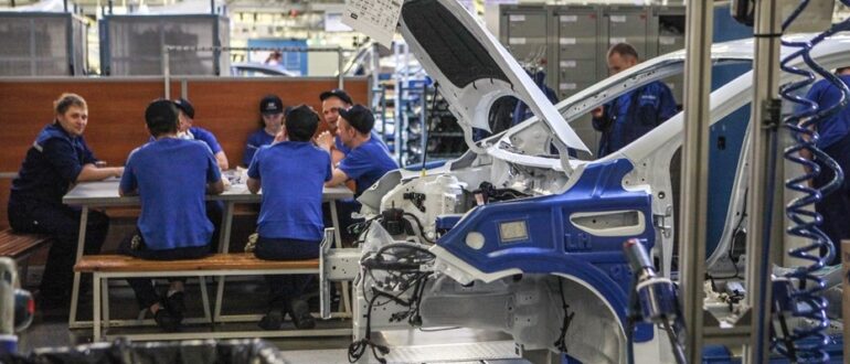 Экс-завод Hyundai в Петербурге показал убытки в 16,5 млрд рублей за год простоя