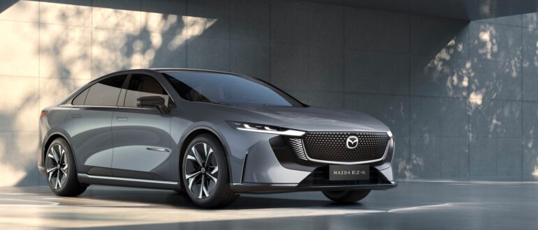 В Китае дебютировал электрический седан Mazda EZ-6