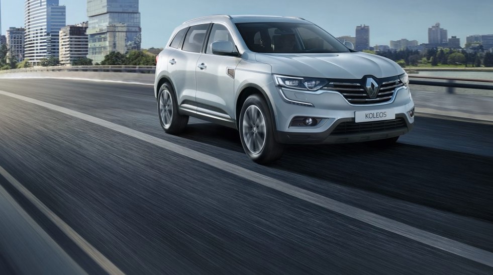 Кроссовер Renault Koleos можно неофициально приобрести в РФ за 4,45 млн рублей