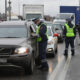 В ГИБДД рассказали, почему за дефлекторы и мухобойки можно потерять права