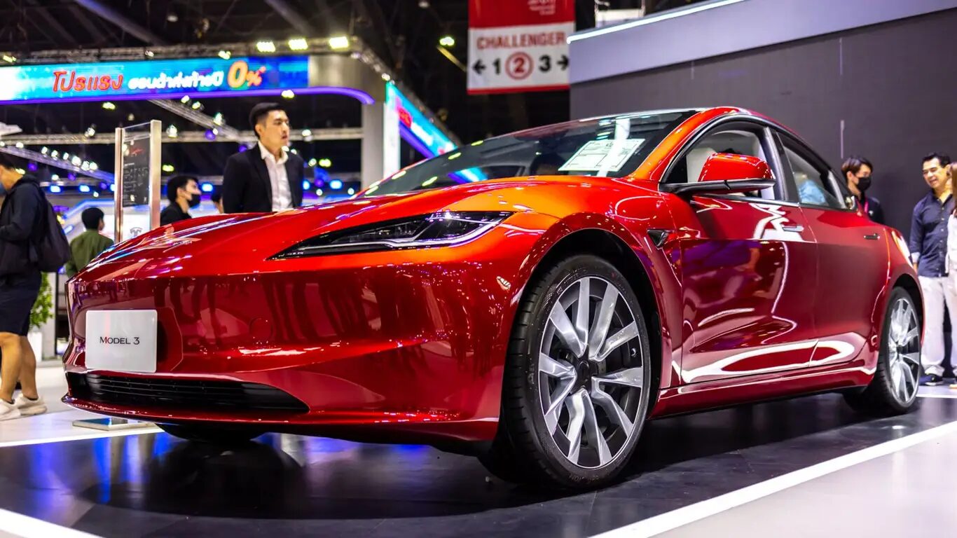 Продажи Tesla в США падают на фоне роста рынка новых электрокаров