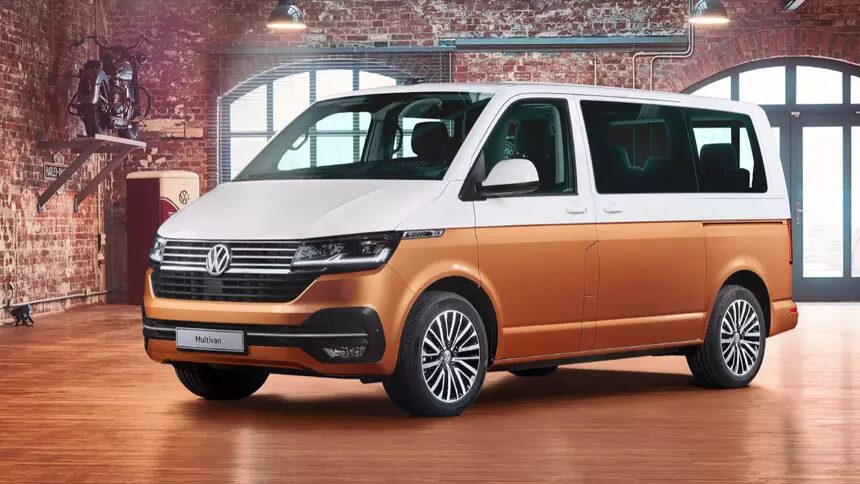 В РФ в продаже появились новые микроавтобусы Volkswagen Multivan