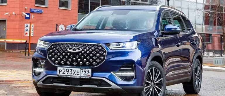 Эксперт «ЗР» выяснили, можно ли купить трехлетний Chery Tiggo 8 от 2 млн рублей