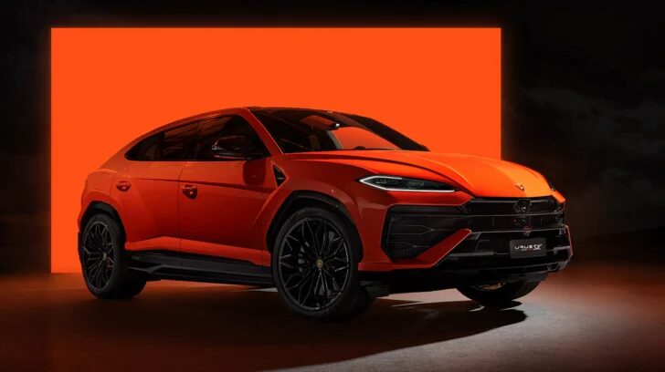 Lamborghini отзывает более 2 000 Urus из-за дефекта капота