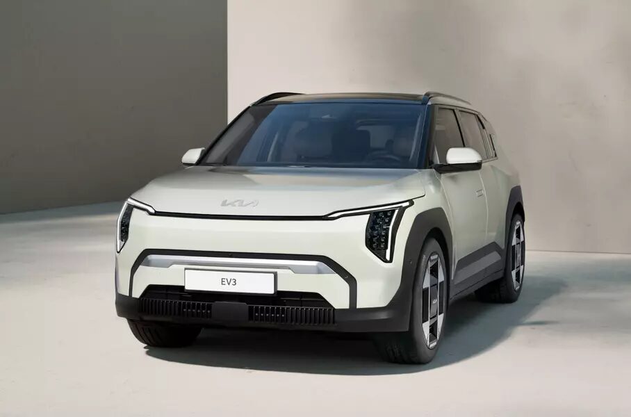 Компания Kia показала новый электрокроссовер EV3