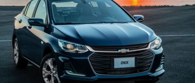 Новые седаны Chevrolet Onix поступили в продажу в РФ от 1,86 млн рублей