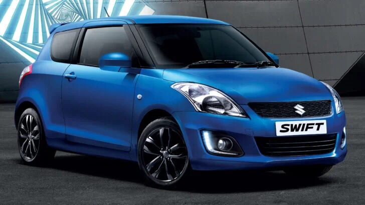 В Россию возобновили поставки Suzuki Swift по цене 2 млн рублей