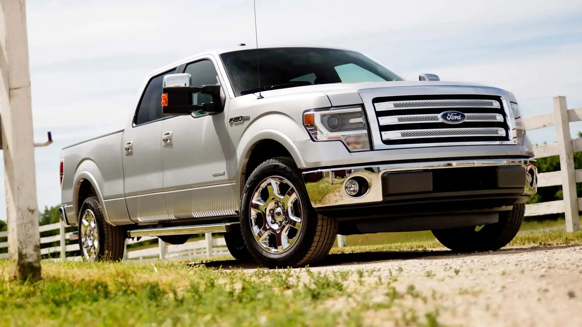 Ford отзывает полмиллиона F-150 из-за серьезных проблем с двигателем