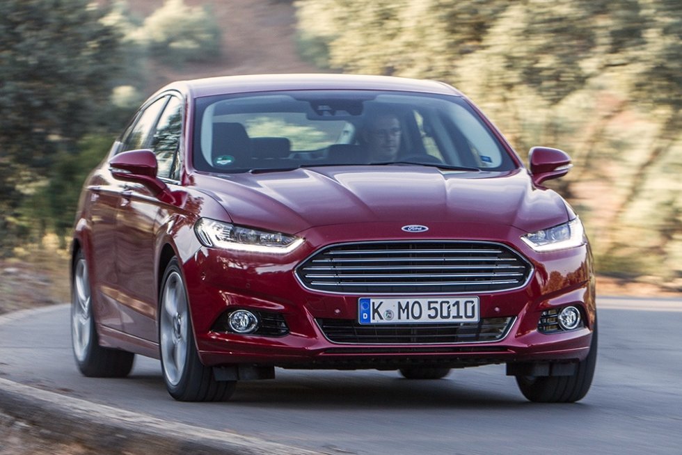 Эксперт Виноградов рассказал, как выбрать Ford Mondeo с пробегом