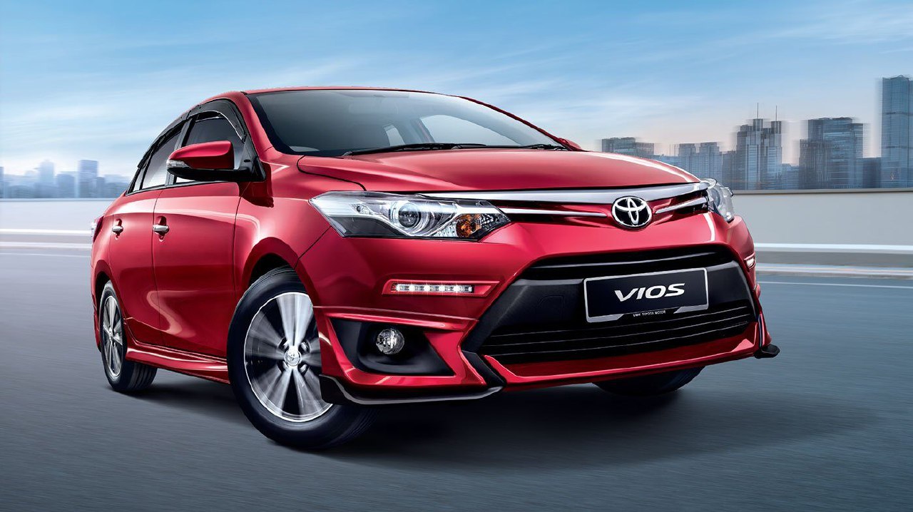 В Россию привезли партию абсолютно новых седанов Toyota Vios от 2 млн рублей